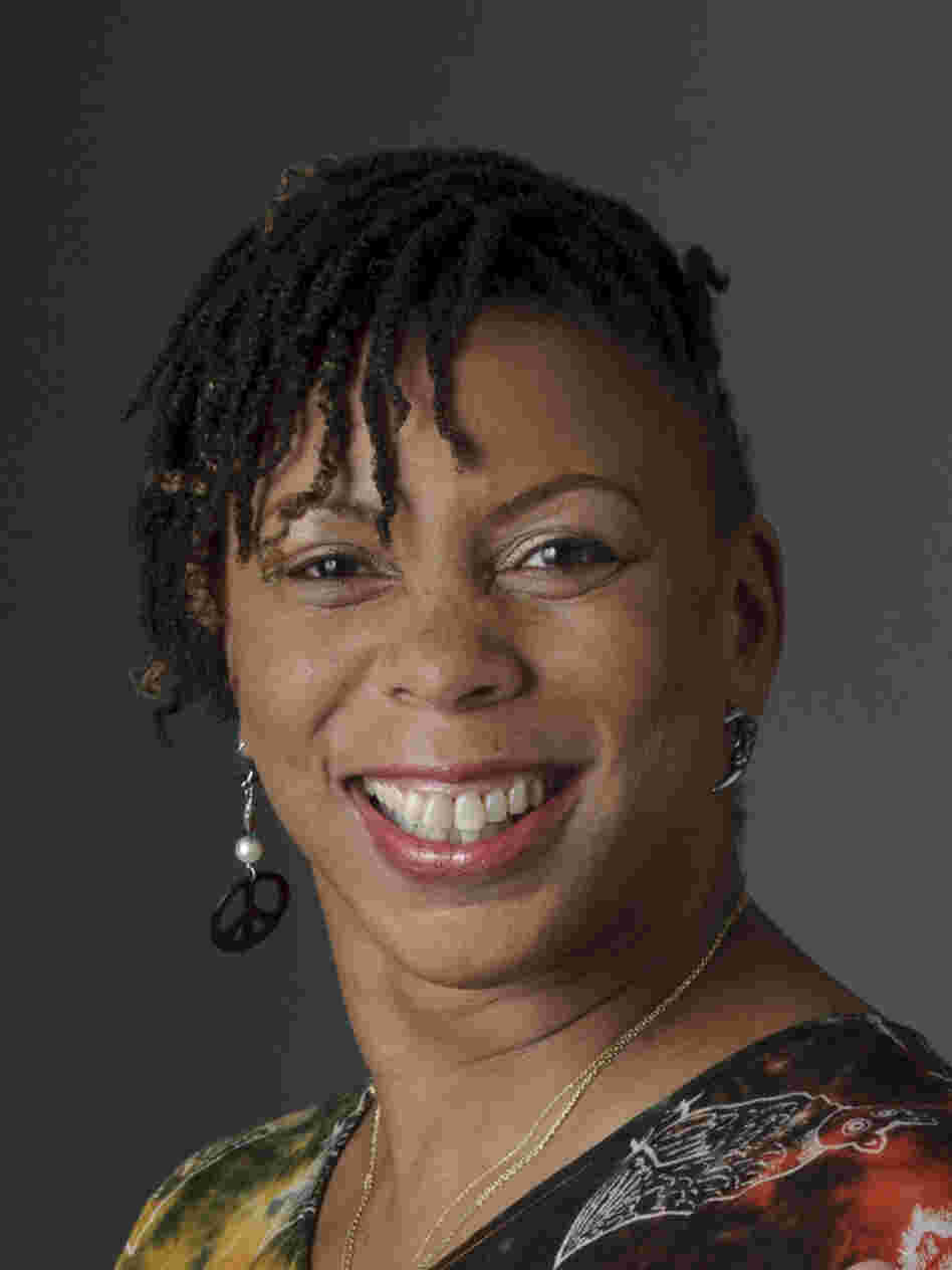 Allison Keyes 2010