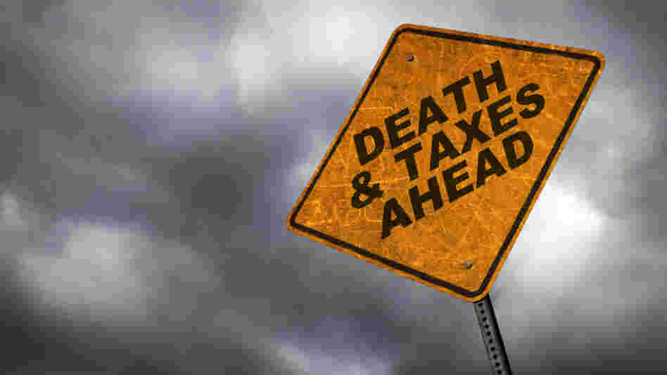  Under an "ugly" scenario, the economy will be in a "contained depression" that will last through this decade. 