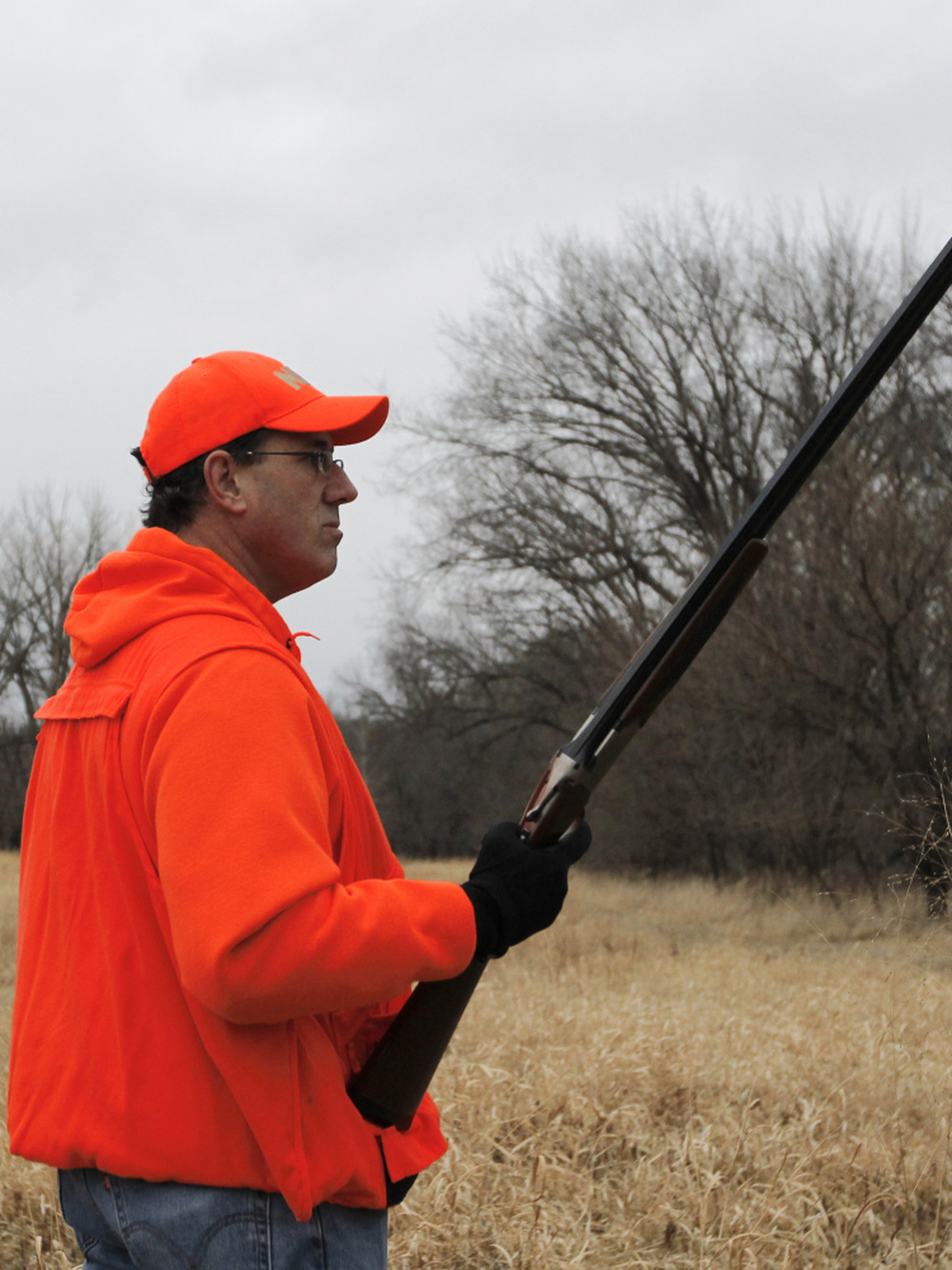 This Iowa photo op apparently wasn't enough to stem many gun owners' doubts about Rick Santorum.