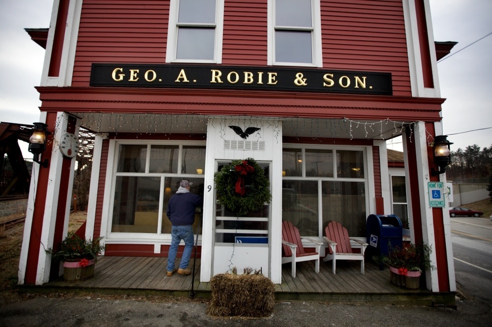 Robie's Country Store in Hooksett, N.H., is a regular campaign stop for presidential hopefuls.