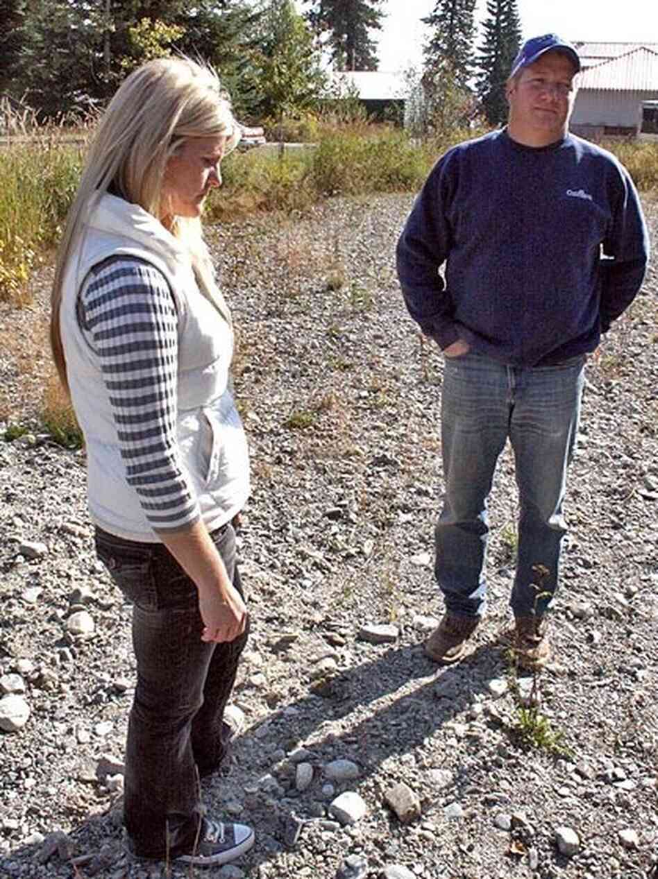 Chantell and Mike Sackett say the EPA violated their right to due process when it said they were building a house on a wetland. The Supreme Court will hear the case on Monday. 