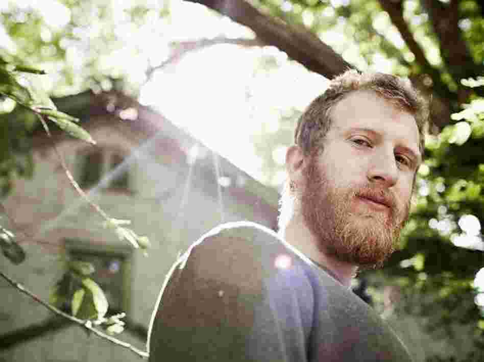 Ari Picker of Lost In The Trees. Ari Picker of Lost In The Trees.