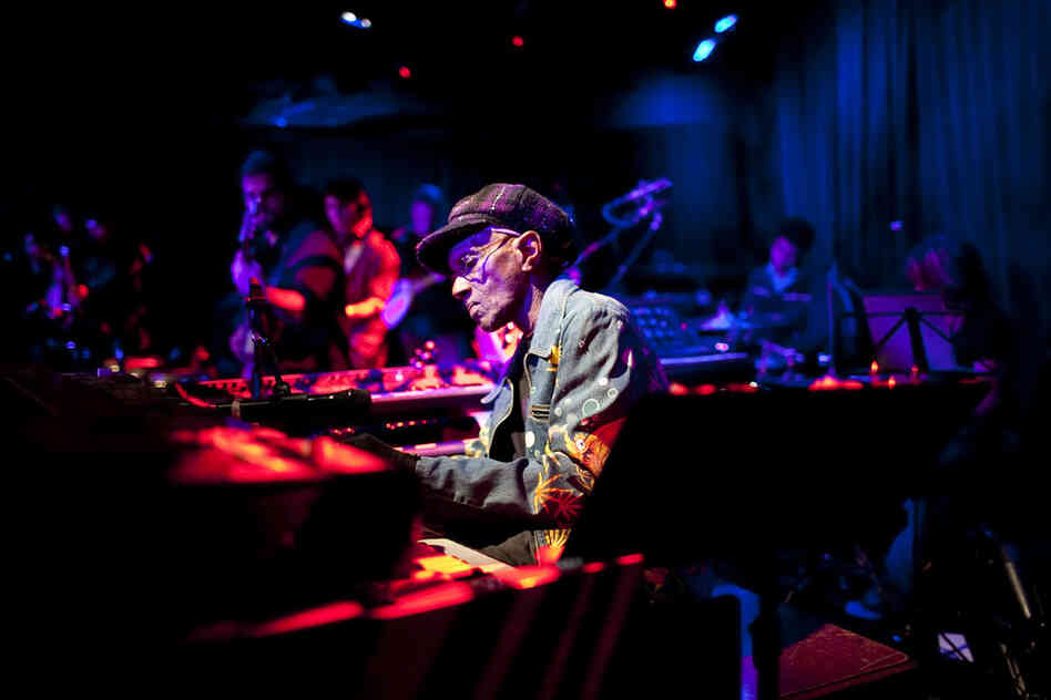 Keyboardist Bernie Worrell, known largely as a member of Parliament-Funkadelic, assembled a large ensemble to play funky originals and his versions of standards.