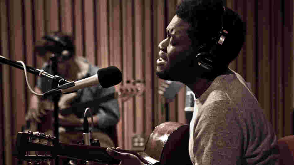 Michael Kiwanuka, in studio at KCRW.