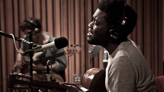 Michael Kiwanuka, in studio at KCRW.