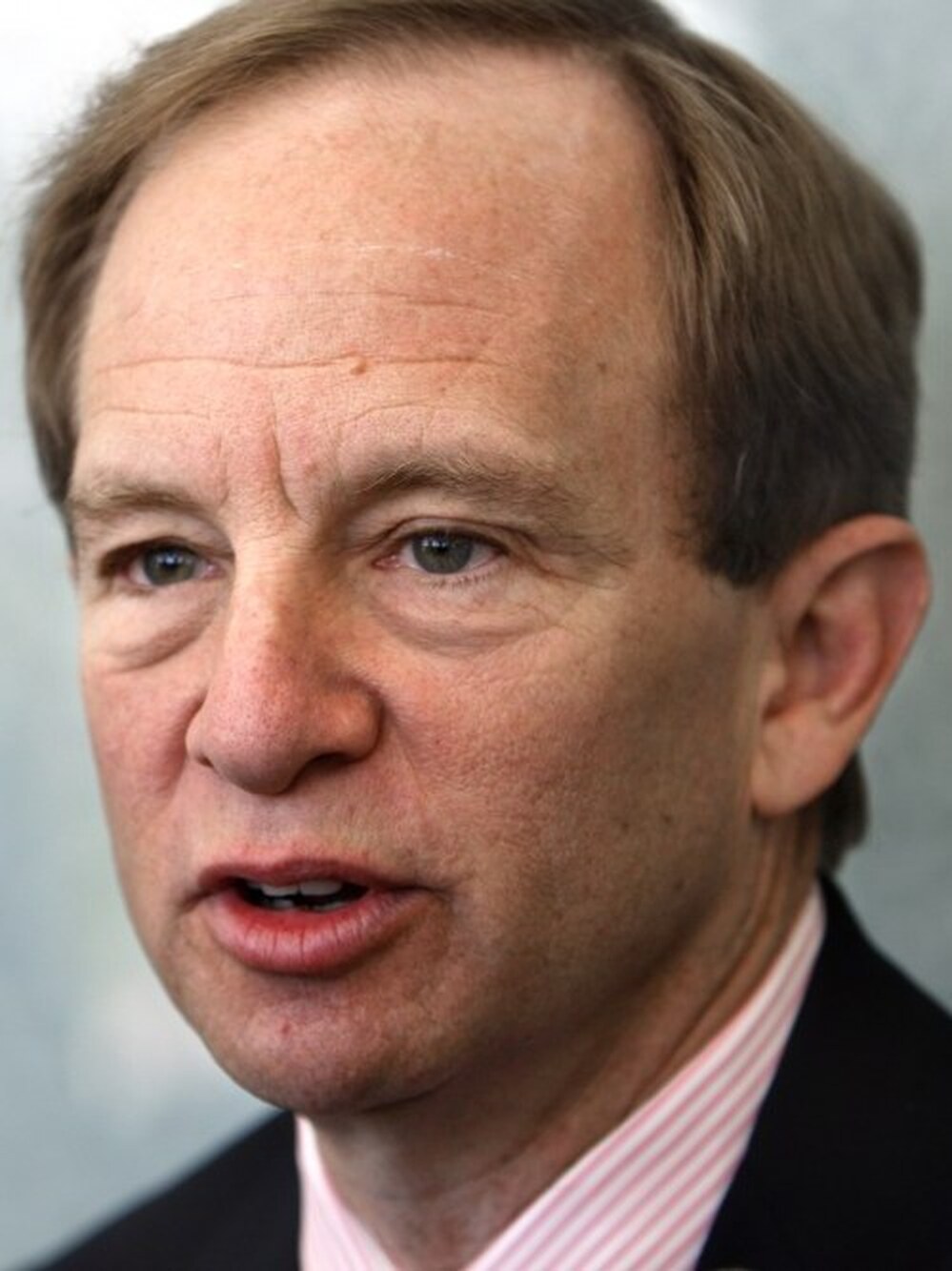 Steven Rattner. 