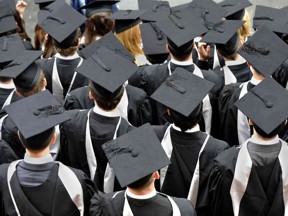 Many law school students say they were lured in by juicy job numbers upon graduation, but when they got out, all they ended up with is massive debt.