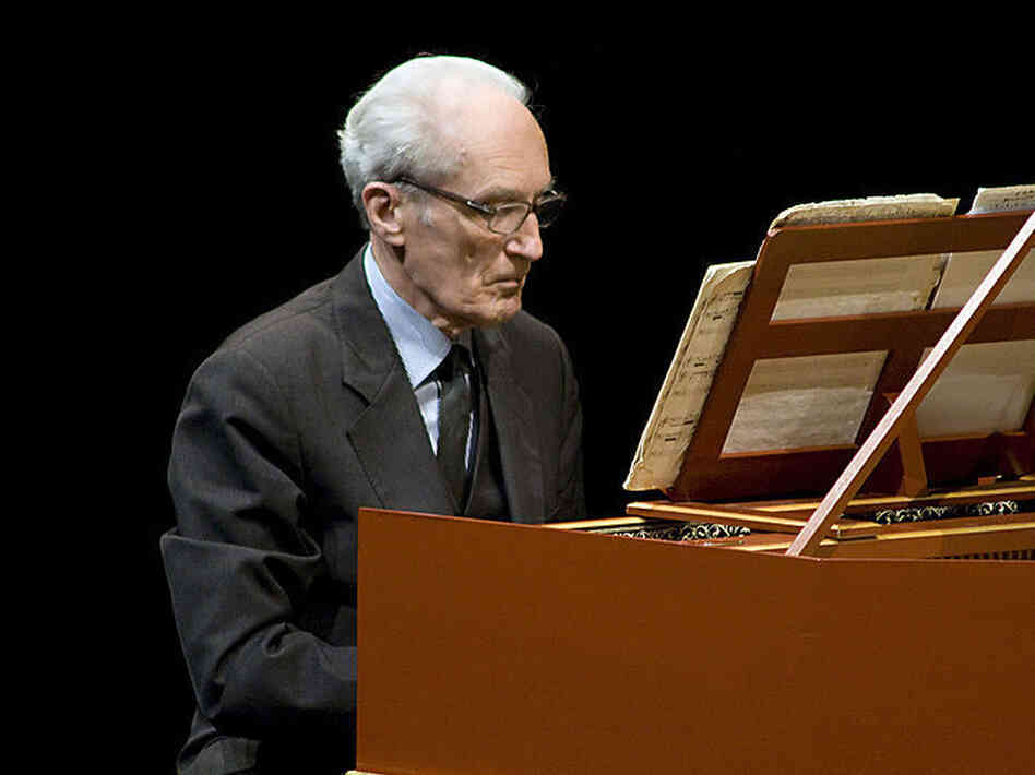 Gustav Leonhardt at the MAfestival in Brugge, Belgium in 2007.