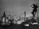 circa 1940: American Legion roof spotter Benjamin Franklin enjoys the New York Skyline. (Photo by Keystone/Getty Images) circa 1940: American Legion roof spotter Benjamin Franklin enjoys the New York Skyline. (Photo by Keystone/Getty Images)