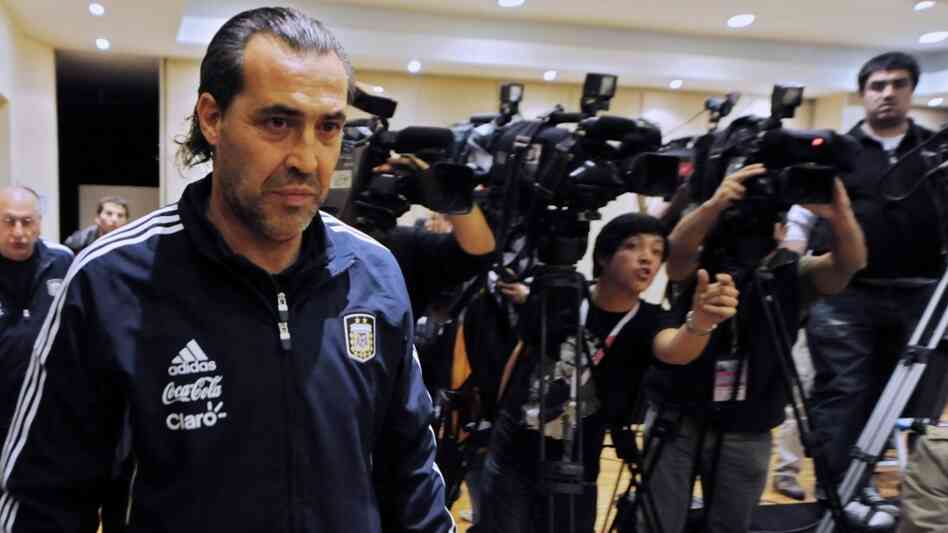 In sports-crazy Argentina, sports journalism schools have cropped up to train aspiring reporters and broadcasters. Here, Argentine national soccer team coach Sergio Batista arrives for a press conference in Cordoba, Argentina, last year. In sports-crazy Argentina, sports journalism schools have cropped up to train aspiring reporters and broadcasters. Here, Argentine national soccer team coach Sergio Batista arrives for a press conference in Cordoba, Argentina, last year.