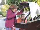 Patricia Heaton plays Frankie, who cannot believe how much the trunk of the Passat can hold!