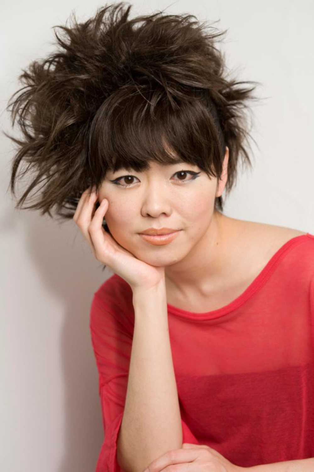  At a young age, Hiromi says her piano teacher taught her to play "from heart to heart, not from fingers to ears." 