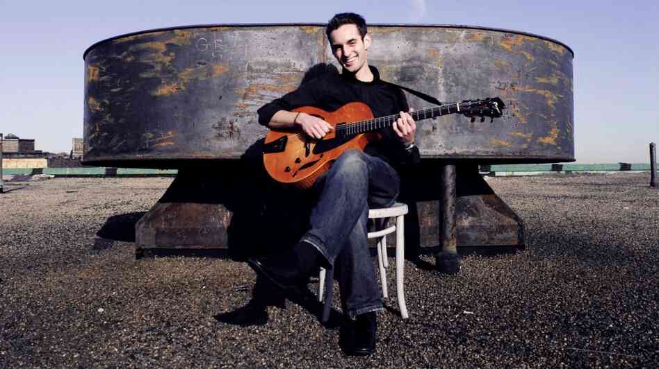 Julian Lage.