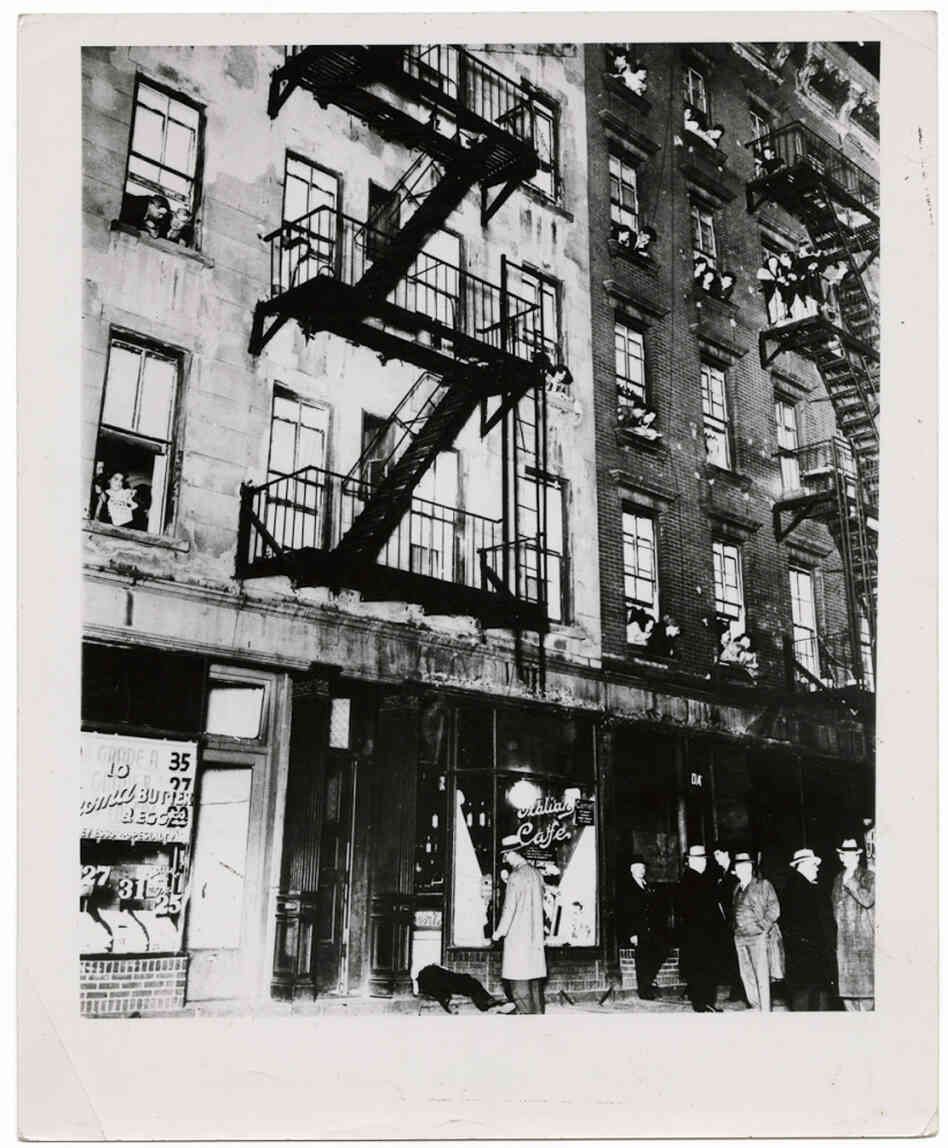 Balcony seats at a murder, November 16, 1939
