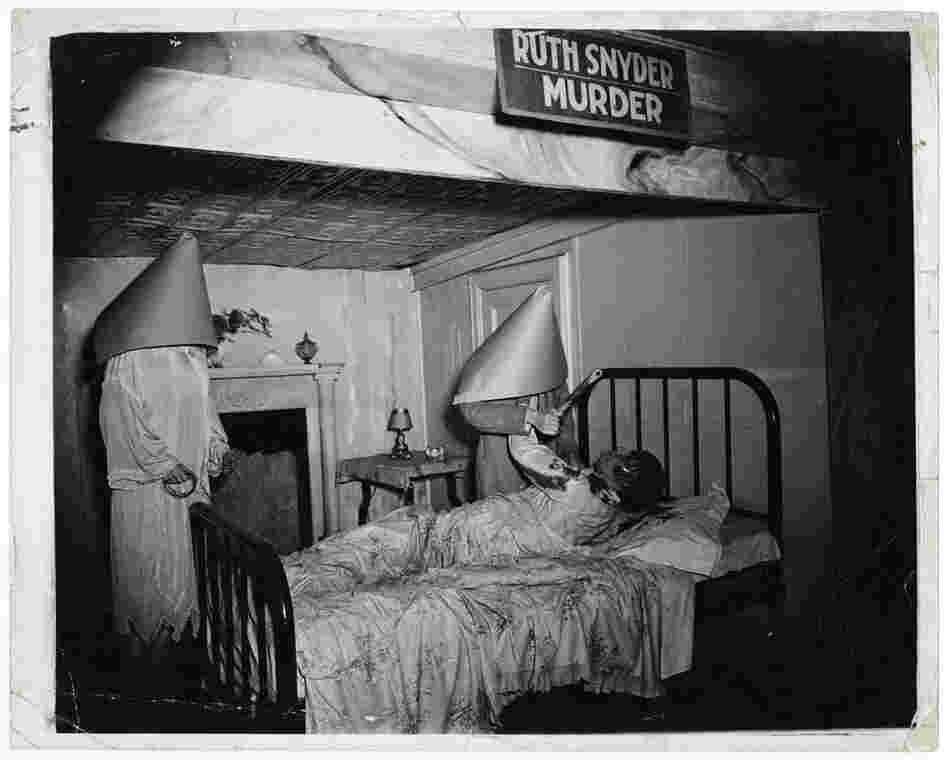 ["Ruth Snyder Murder" wax display, Eden Musee, Coney Island, New York], circa 1941