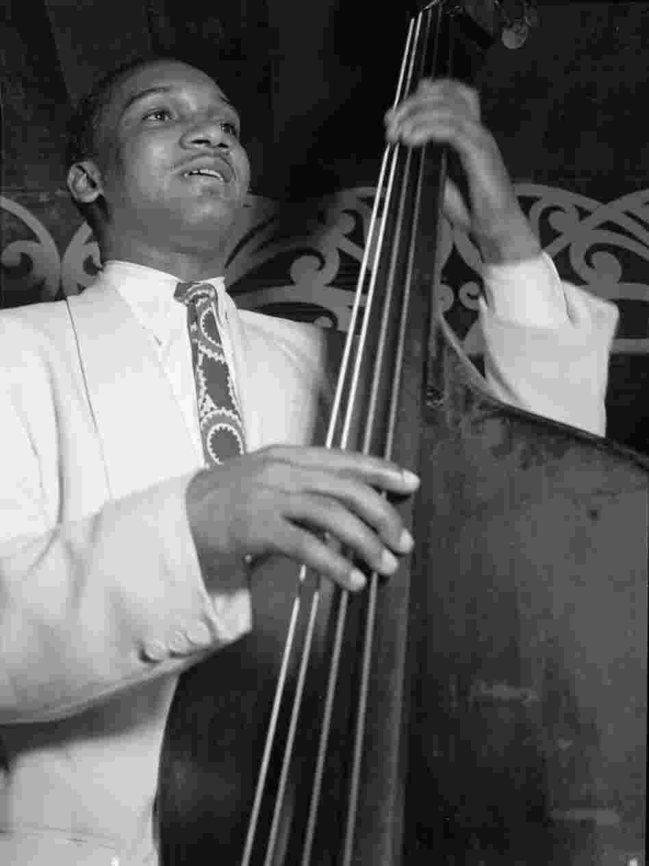Oscar Pettiford, ca. Nov. 1946.