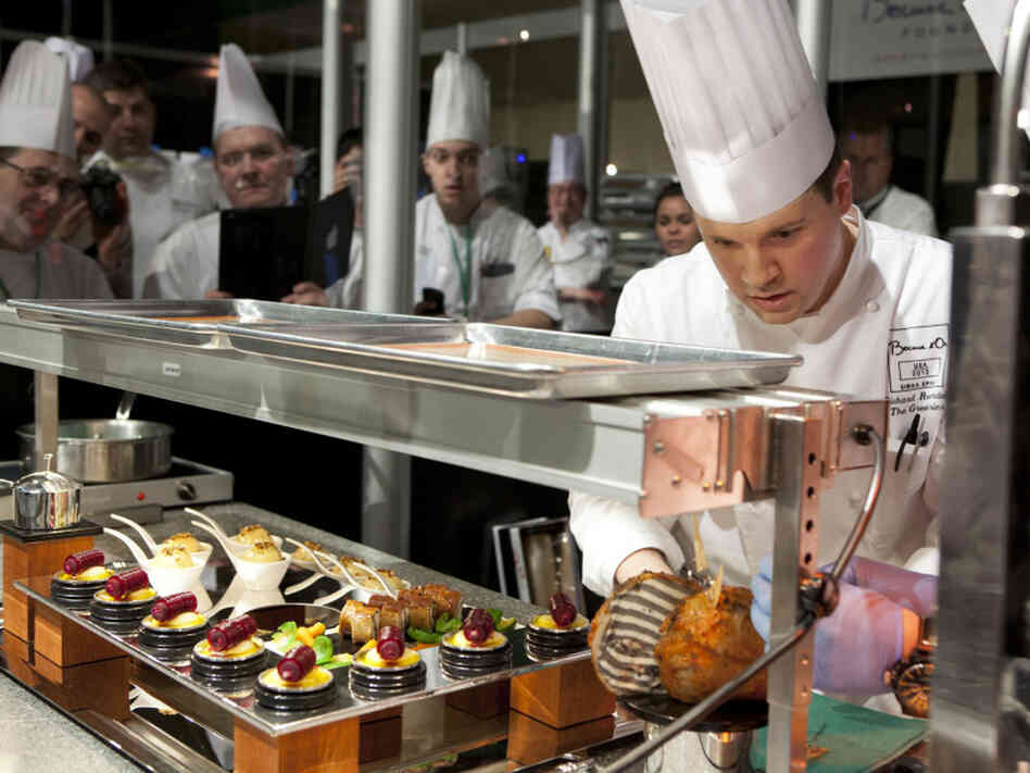 Richard Rosendale prepares his platter.