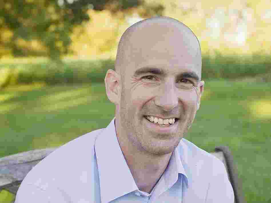 David Finch studied sketch-comedy writing at the Second City in Chicago, and his work has been published in the New York Times. 