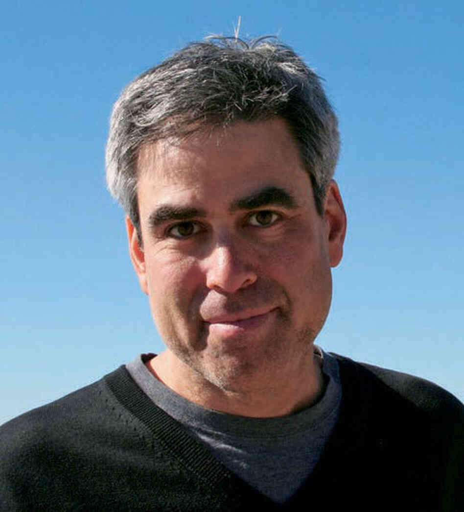 Jonathan Haidt is the author of Flourishing and The Happiness Hypothesis.