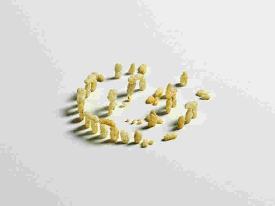 Artist Brock Davis uses Rice Krispies to recreate Stonehenge in a piece he calls "Rice Krispyhenge."