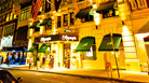 The Oak Room in the Algonquin Hotel, a top cabaret and jazz club in Manhattan, has closed. The Oak Room in the Algonquin Hotel, a top cabaret and jazz club in Manhattan, has closed.