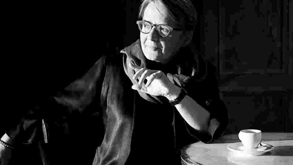 Director Agnieszka Holland has been praised — and criticized — for her unconventional treatment of the Holocaust in such films as Europa Europa and Angry Harvest. With In Darkness, she returns again to a subject she had once vowed never to revisit. Director Agnieszka Holland has been praised — and criticized — for her unconventional treatment of the Holocaust in such films as Europa Europa and Angry Harvest. With In Darkness, she returns again to a subject she had once vowed never to revisit.