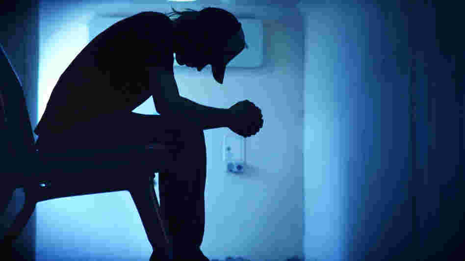 A new study pinpoints signs that LGBT teens may be at risk for suicide and suggests how to intervene.