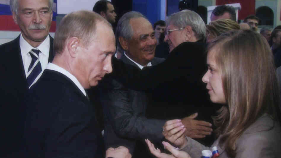 The documentary Putin's Kiss charts four years in the life of Masha Drokova, who became famous as the girl who publicly kissed Vladimir Putin. The documentary Putin's Kiss charts four years in the life of Masha Drokova, who became famous as the girl who publicly kissed Vladimir Putin.