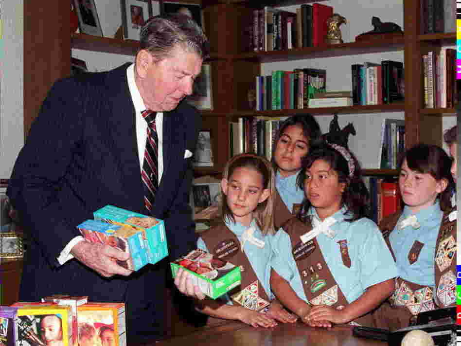 Would Indiana Rep. Bob Morris approve of his fellow Republican's endorsement of this organization? 1997: Former President Reagan receives cookies from members of Girl Scout Troop #313 as a gift for his 86th birthday.