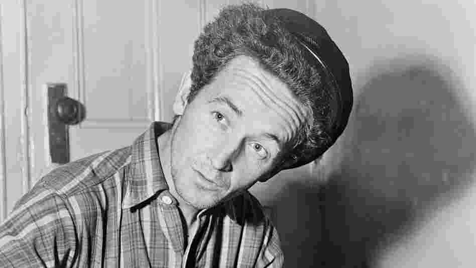 Woody Guthrie.