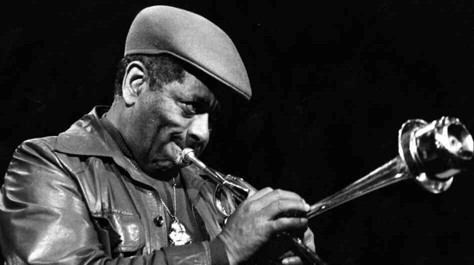 Composer and bandleader Dizzy Gillespie playing in 1970.