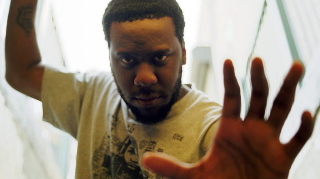 Robert Glasper leads his band through experiments in jazz, hip-hop, R&B and rock on his new album, Black Radio.