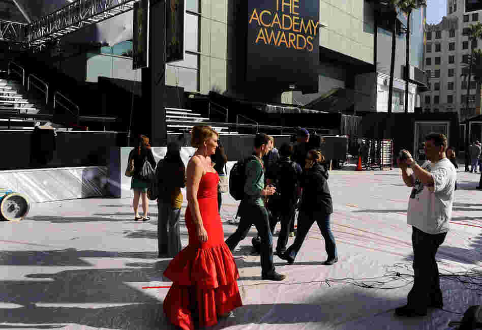 KTLA News reporter Wendy Burch poses on the red carpet during early preparations for the awards ceremony. 