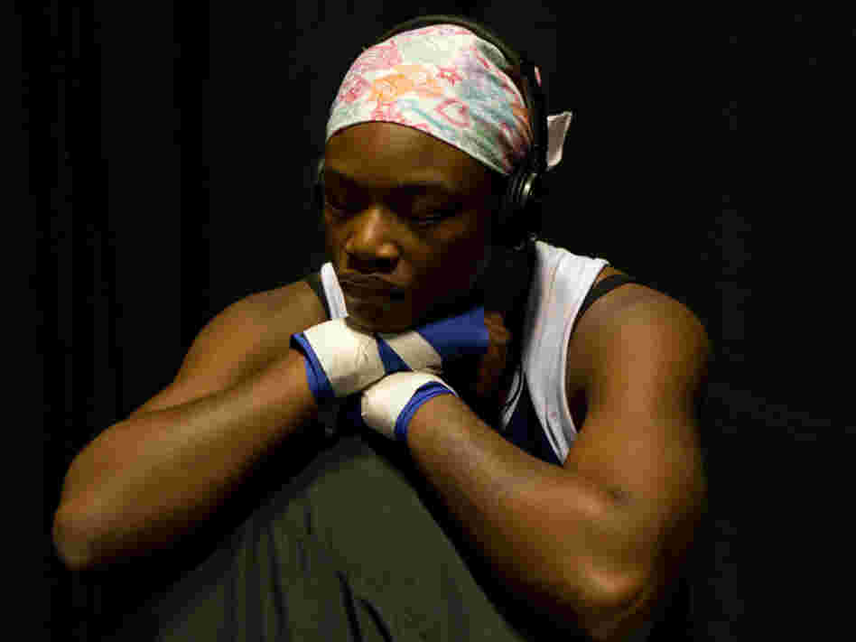 "Before boxing, I wanted to have 10 kids by the time I was 25. Now, my goal is to get this gold medal, go pro and be a world champion," says aspiring Olympic boxer Claressa Shields, 16.