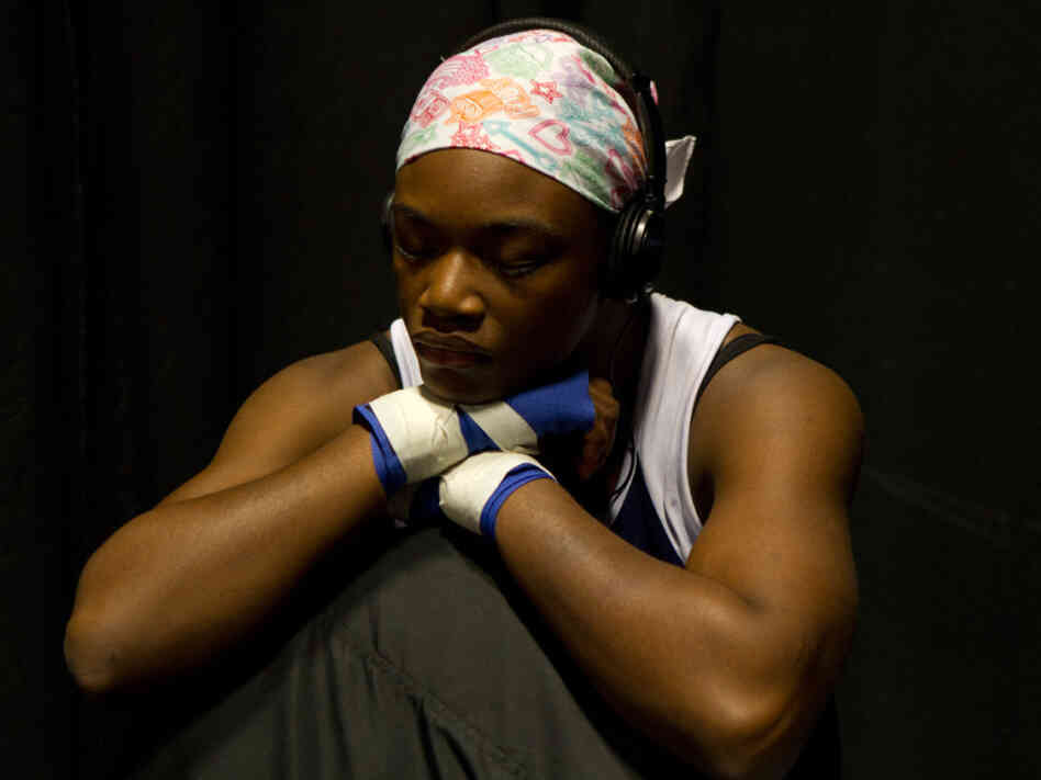 "Before boxing, I wanted to have 10 kids by the time I was 25. Now, my goal is to get this gold medal, go pro and be a world champion," says aspiring Olympic boxer Claressa Shields, 16.