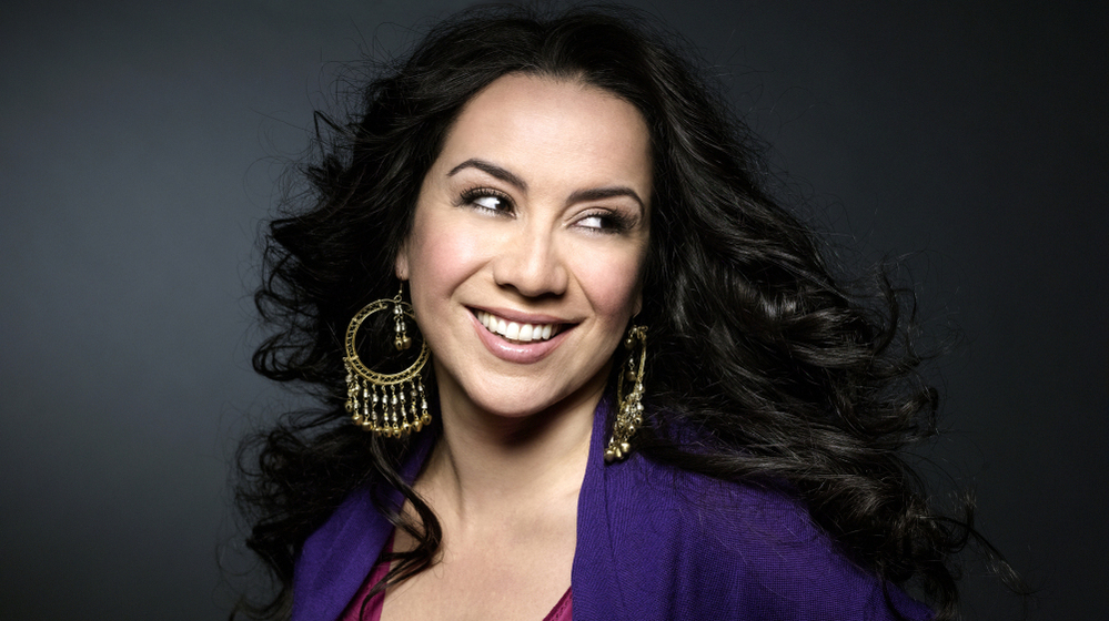 Claudia Acuna.