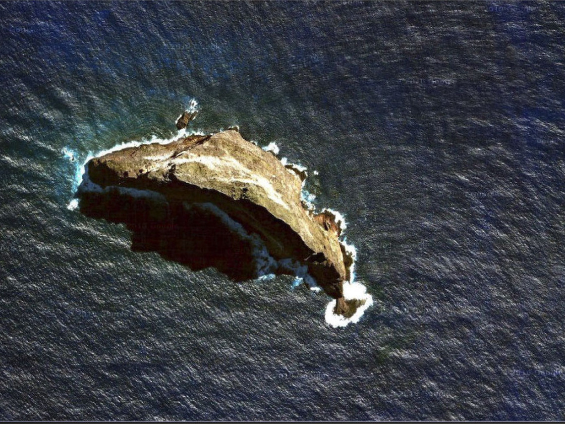 lord_howe_topview-ae8ef45e3868cd5fe2cc8e1ca684d6d17c00e6c1-s40.jpg