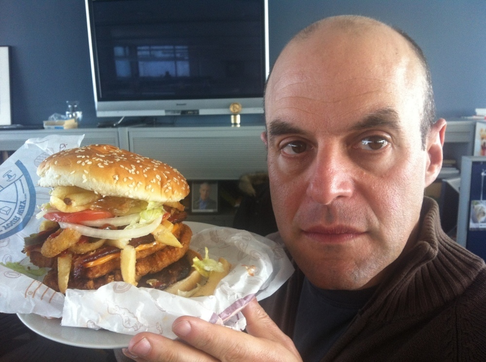 This sandwich measures 3/5 Peterheads.