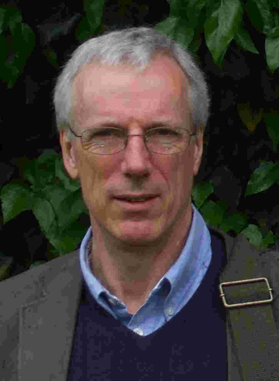 Angus Roxburgh began reporting on Russia in the 1980s for outlets such as The Guardian and the BBC. He is the author of Pravda: Inside the Soviet News Machine and The Second Russian Revolution.
