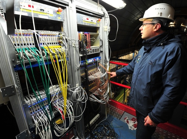 It takes a lot of cabling to make the Oscillation Project with Emulsion-Racking Apparatus (OPERA) run at the Gran Sasso National Laboratory (LNGS) in Italy.