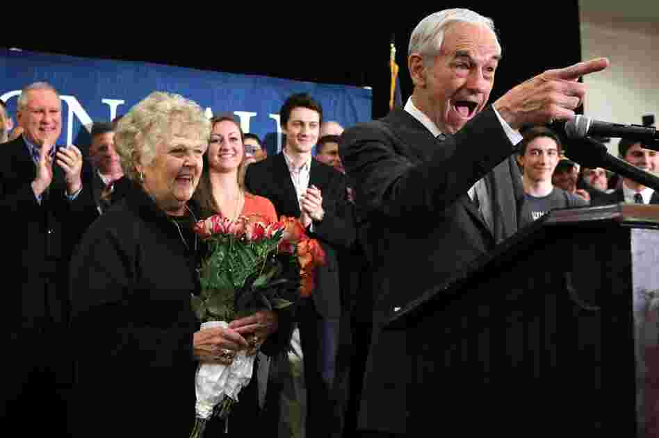 Ron Paul drew large crowds in Springfield, Va., while finishing third and fourth in Michigan and Arizona. Virginia's primary is March 6. 