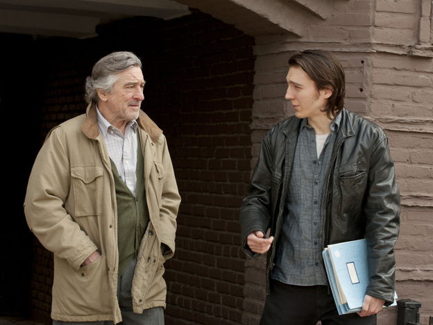 Robert De Niro (left) plays Jonathan Flynn, the father of writer Nick Flynn (played by Paul Dano) who shows up at his son's workplace: a homeless shelter.