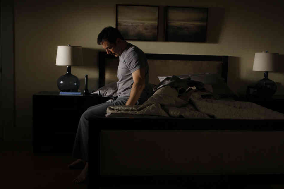 In the new NBC drama Awake, Jason Issacs plays Michael Britten, a man who survives a car accident along with one of his loved ones — but which one?
