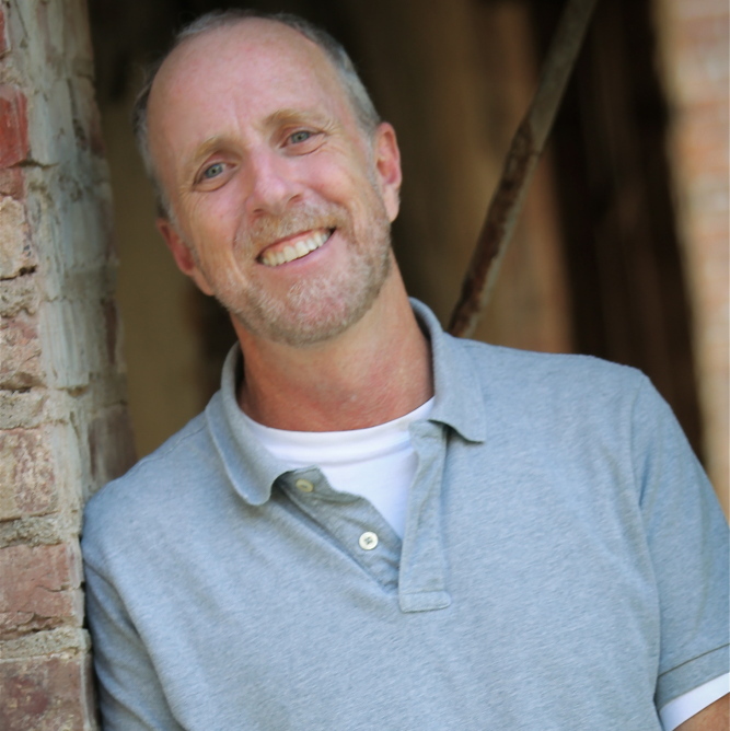 Alan Huffman is a journalist from Mississippi and the author of Mississippi in Africa, Sultana and Ten Point.