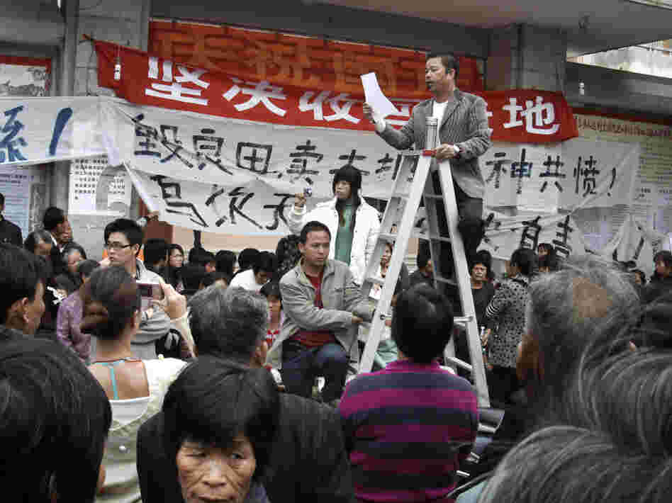 Protest leader Xue Jinbo was  detained and died in police custody during the rebellion. His daughter, Xue Jianwan, ran in the following elections. 