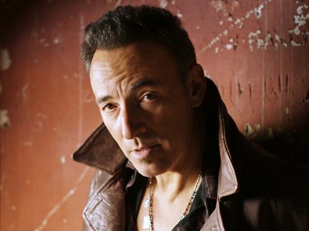 Bruce Springsteen's 17th album, Wrecking Ball, has a little taste of almost every style he's ever played, including classic E Street rock 'n' roll. 