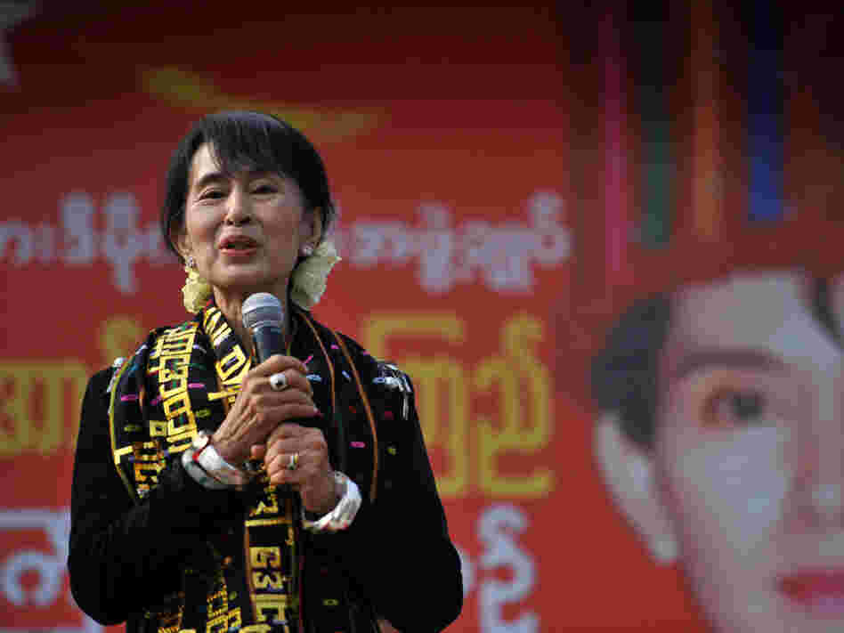 Pro-democracy leader Aung San Suu Kyi addresses supporters in Myitkyina on Feb. 24. Pro-democracy leader Aung San Suu Kyi addresses supporters in Myitkyina on Feb. 24.