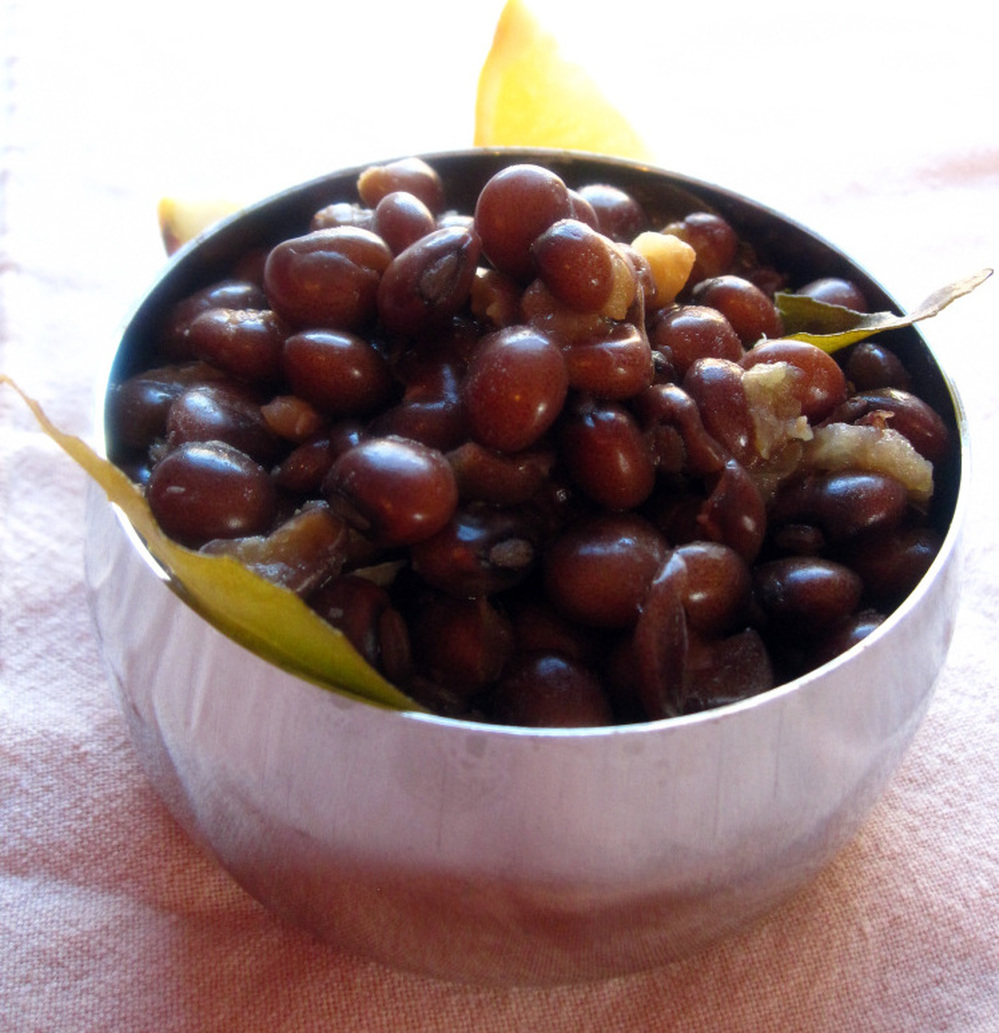  Tart Whole Pigeon Peas 