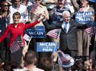 Game Change has been attacked in advance by Sarah Palin, who recently said on Fox News, "Hollywood lies are Hollywood lies." Game Change has been attacked in advance by Sarah Palin, who recently said on Fox News, "Hollywood lies are Hollywood lies."