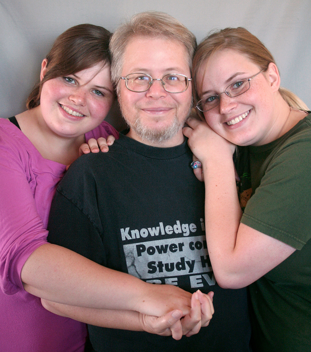 Amanda, Les and Thea GrantSmith spoke about Les' transition from a woman to a man in 1997.